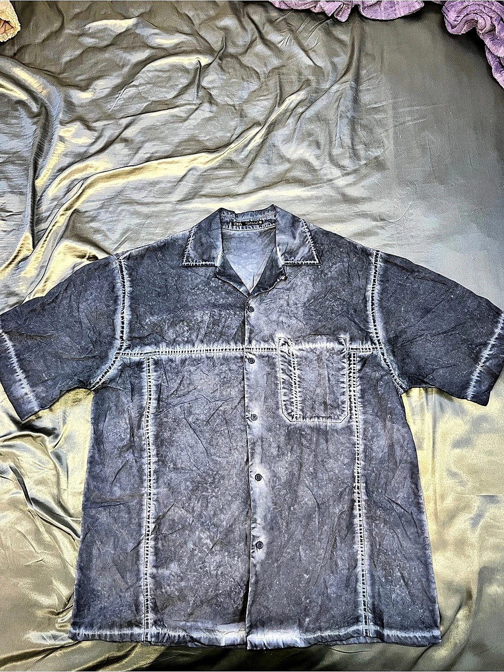 ZARA Gray Short Sleeve Button Down Size Large